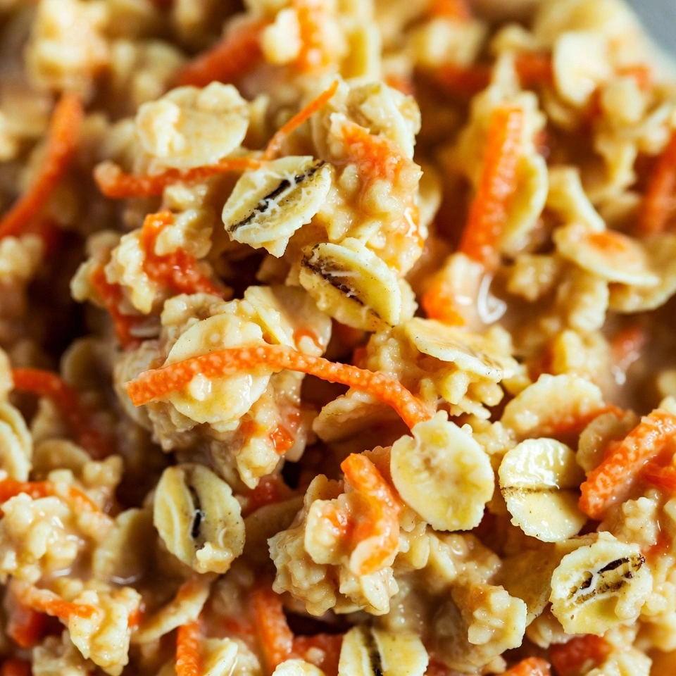 Carrot Cake Overnight Oats close up image
