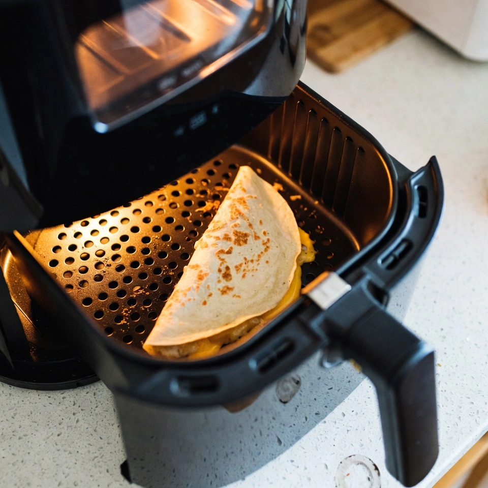 Air Fryer Cheese Quesadilla That Turns Crispy, Golden, and Perfectly Melty 4 Air Fryer Cheese Quesadilla